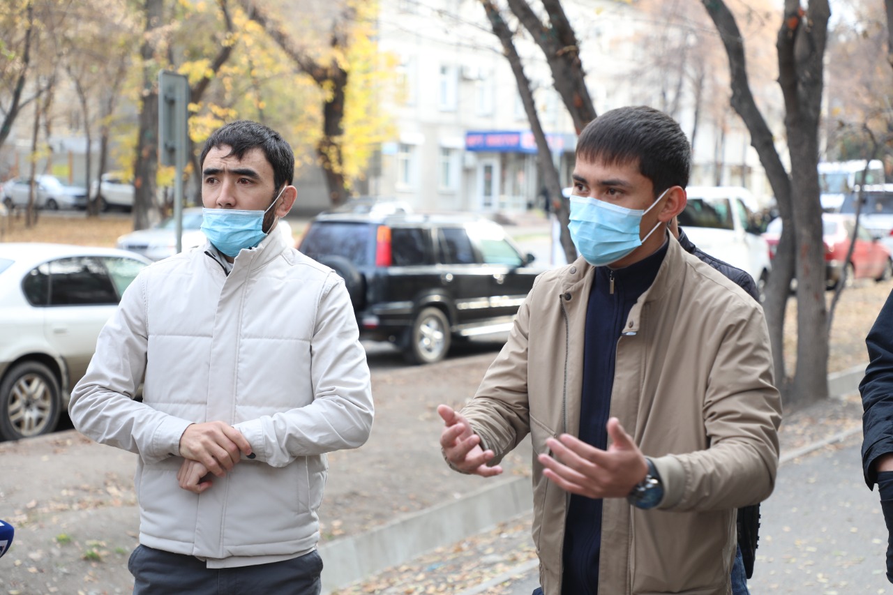 Қыздарға арналған секс жігіттер Фарзон секс дотчи